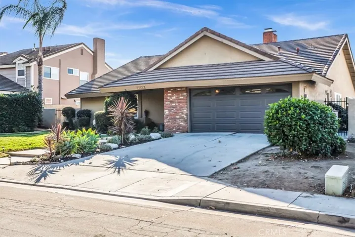 369 Avenida Margarita, Anaheim Hills, California 92807