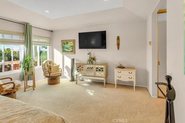 369 Avenida Margarita, Anaheim Hills, California 92807