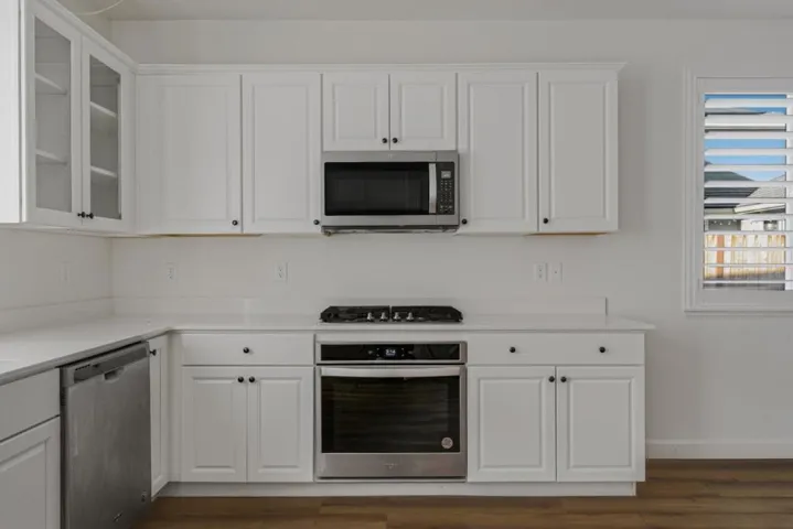 2740 Grayson Street, Hollister, California 95023