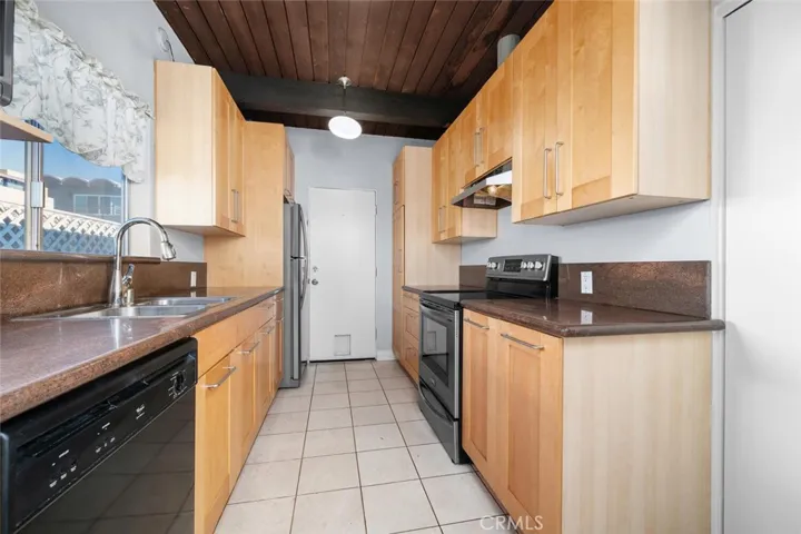 815 La Mirada Street, Laguna Beach, California 92651