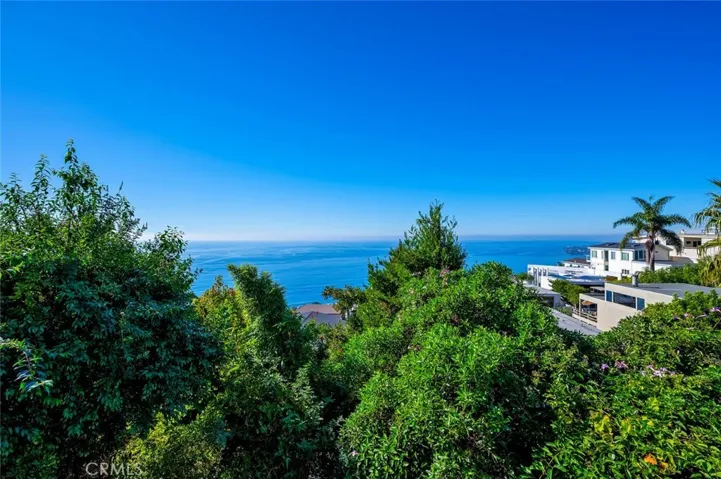 815 La Mirada Street, Laguna Beach, California 92651