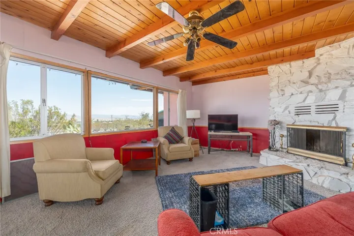 7465 Star Avenue N, 29 Palms, California 92277