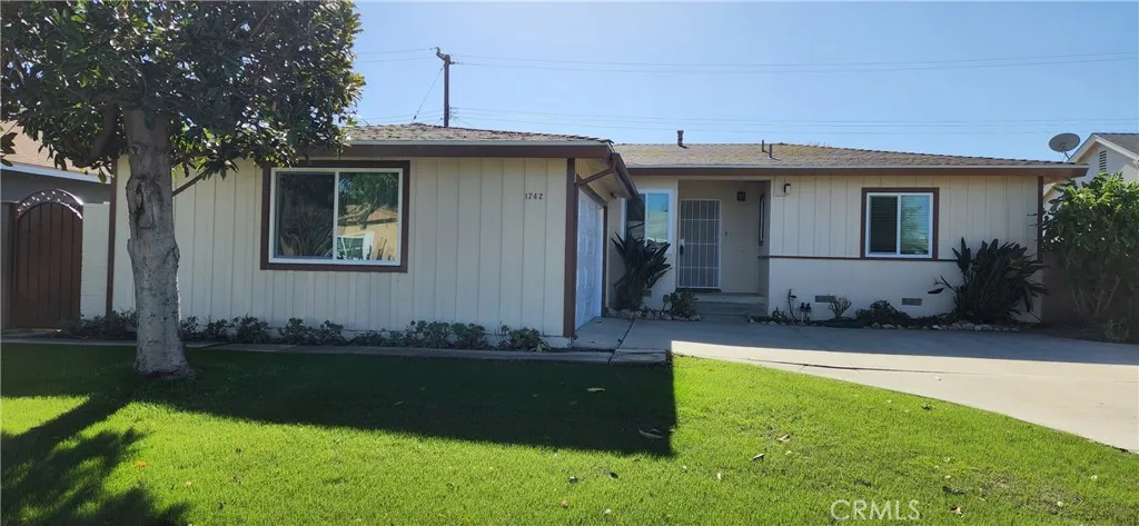 1742 W Siva Avenue, Anaheim, California 92804