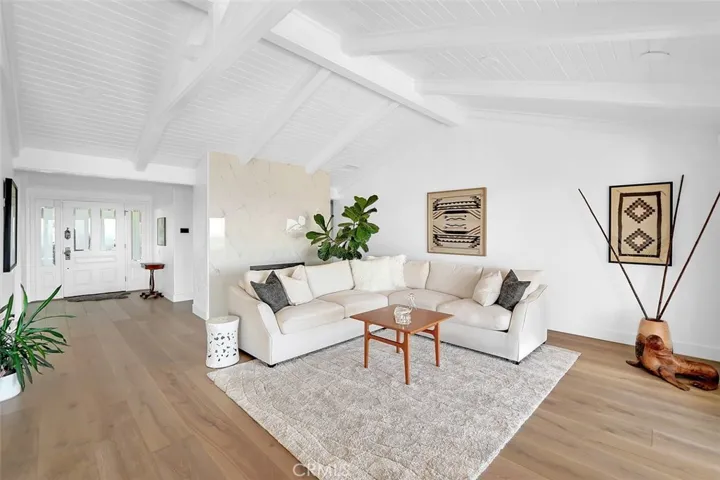 59 Cambria Drive, Corona Del Mar, California 92625