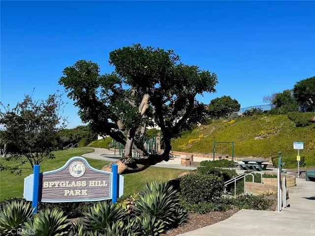 59 Cambria Drive, Corona Del Mar, California 92625