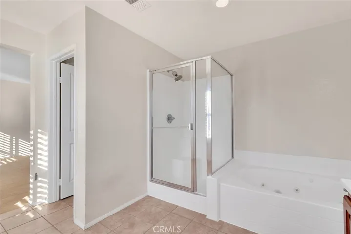 42129 Ash Court, Lancaster, California 93536