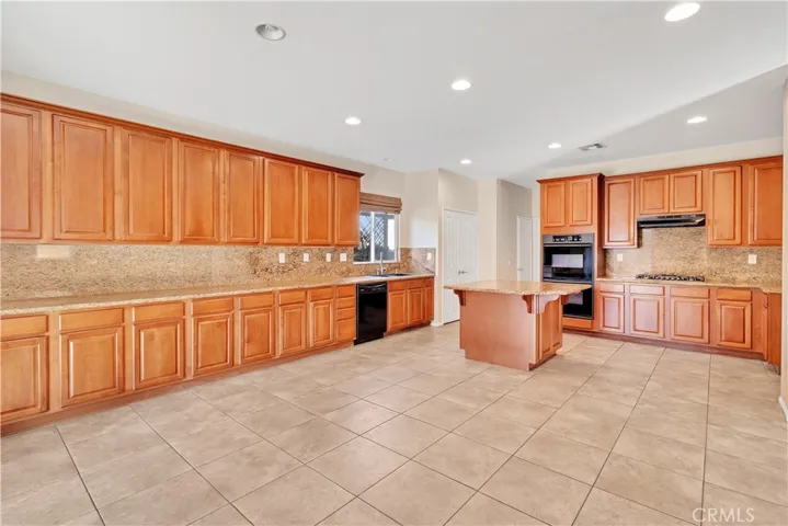 42129 Ash Court, Lancaster, California 93536