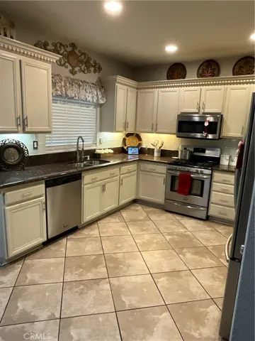 3344 Milkweed Lane, Perris, California 92571