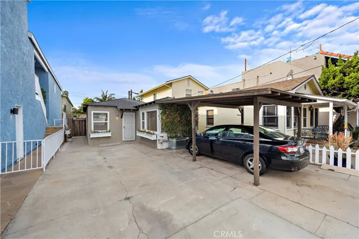 211 20th Street, Newport Beach, California 92663