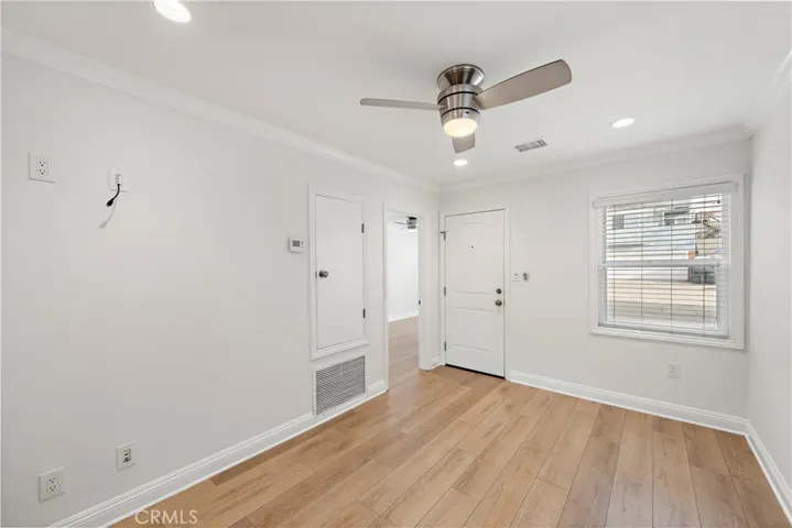 211 20th Street, Newport Beach, California 92663