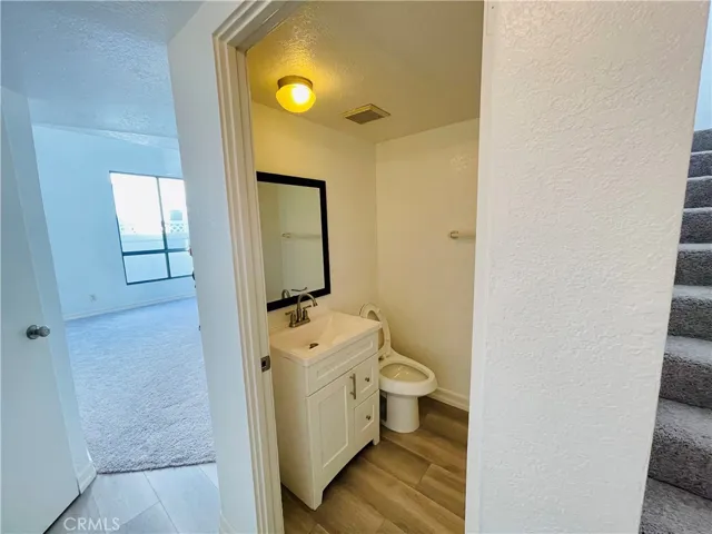16857 San Fernando Mission Boulevard 36, Granada Hills, California 91344