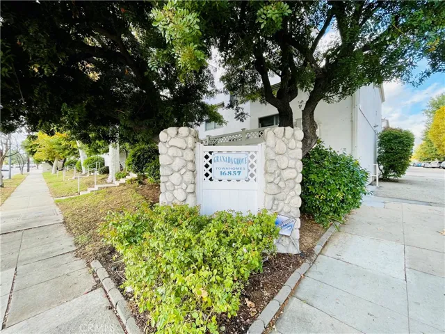 16857 San Fernando Mission Boulevard 36, Granada Hills, California 91344