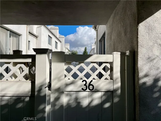 16857 San Fernando Mission Boulevard 36, Granada Hills, California 91344