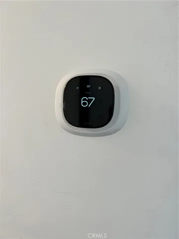 Smart thermostat