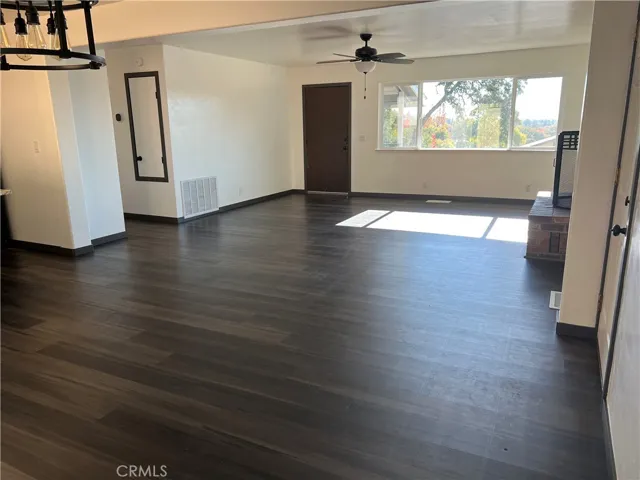 Open concept floor plan