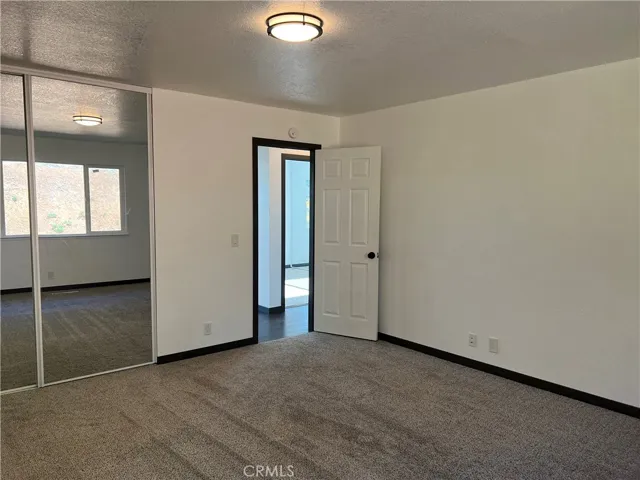 mirrored closet doors