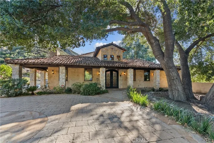 Welcome to 15140 Iron Canyon Road