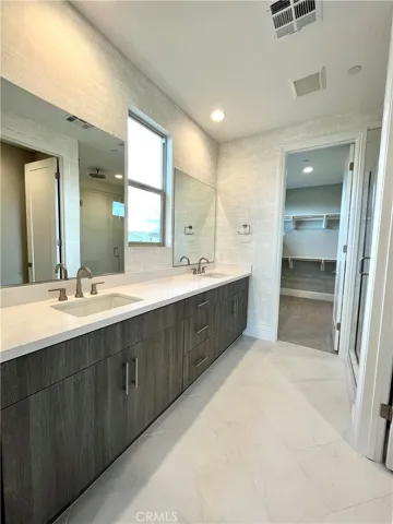 27113 White Sage Court, Valencia, California 91381
