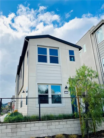 27113 White Sage Court, Valencia, California 91381