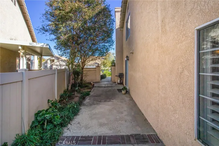 1143 Riviera Avenue, Banning, California 92220