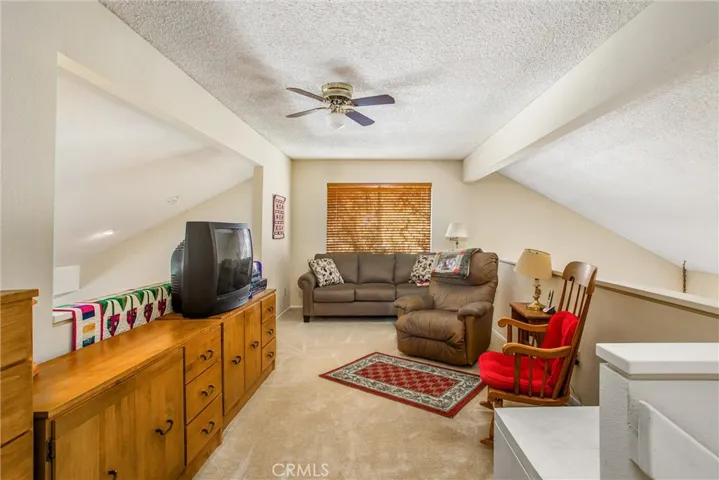 1143 Riviera Avenue, Banning, California 92220