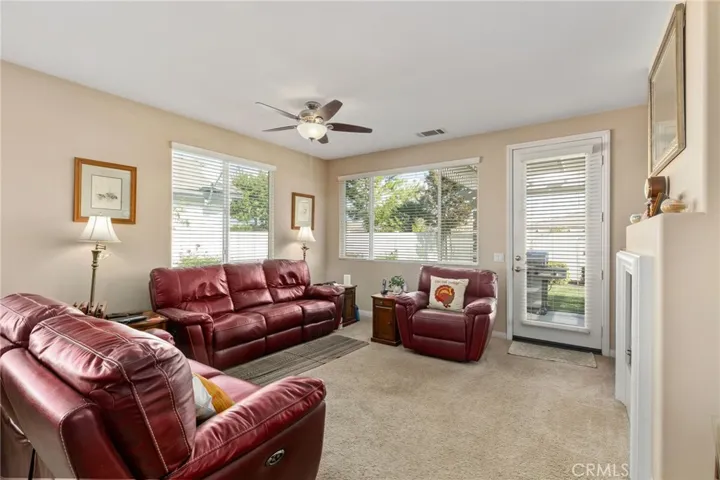 332 Shining Rock, Beaumont, California 92223