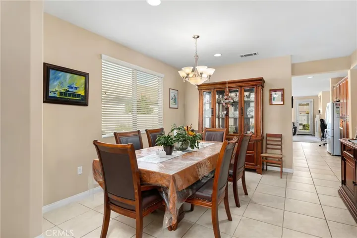 332 Shining Rock, Beaumont, California 92223