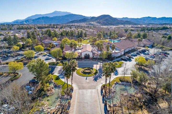 332 Shining Rock, Beaumont, California 92223