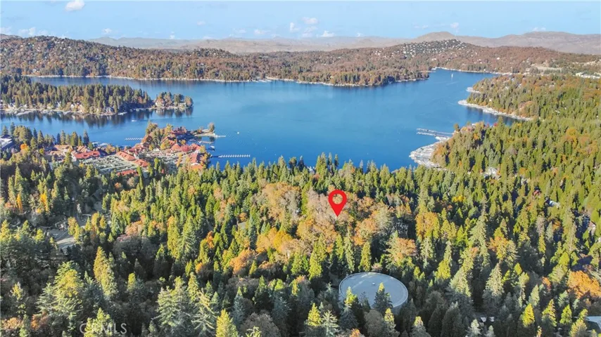 369 Jasmine Lane, Lake Arrowhead, California 92352