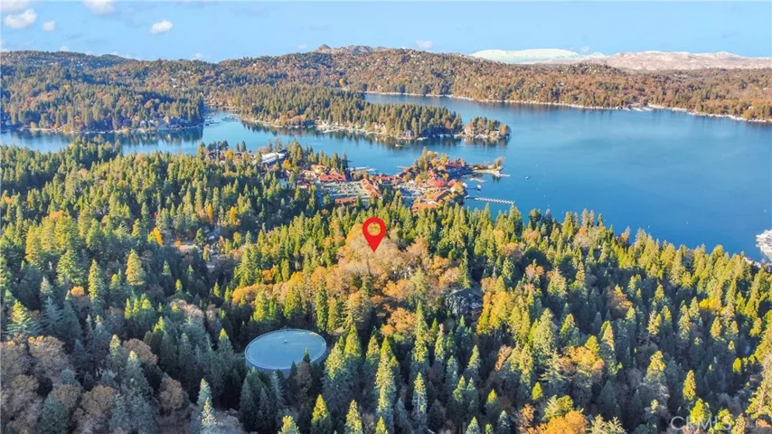 369 Jasmine Lane, Lake Arrowhead, California 92352