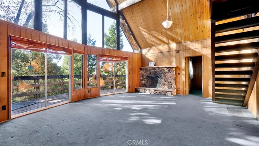 369 Jasmine Lane, Lake Arrowhead, California 92352