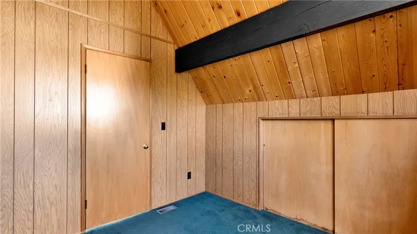 369 Jasmine Lane, Lake Arrowhead, California 92352