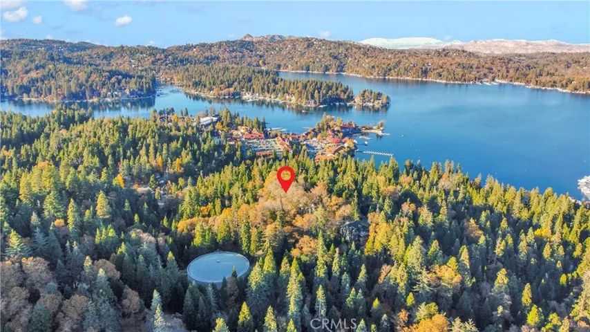 369 Jasmine Lane, Lake Arrowhead, California 92352
