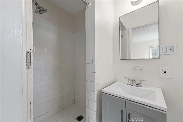 495 E 51st Street, Long Beach, California 90805