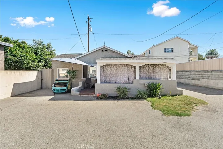 1128 Saint Louis Avenue, Long Beach, California 90804