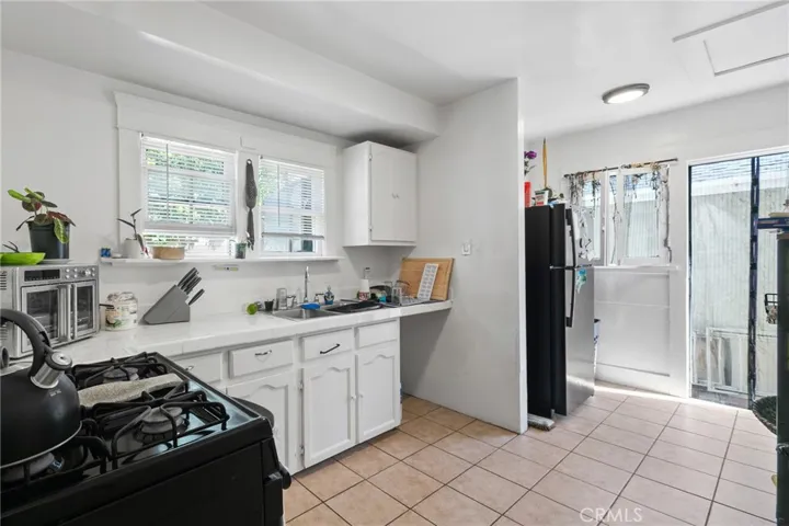 1128 Saint Louis Avenue, Long Beach, California 90804