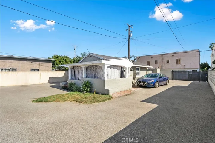 1128 Saint Louis Avenue, Long Beach, California 90804