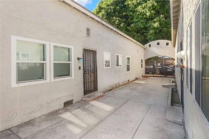 1128 Saint Louis Avenue, Long Beach, California 90804
