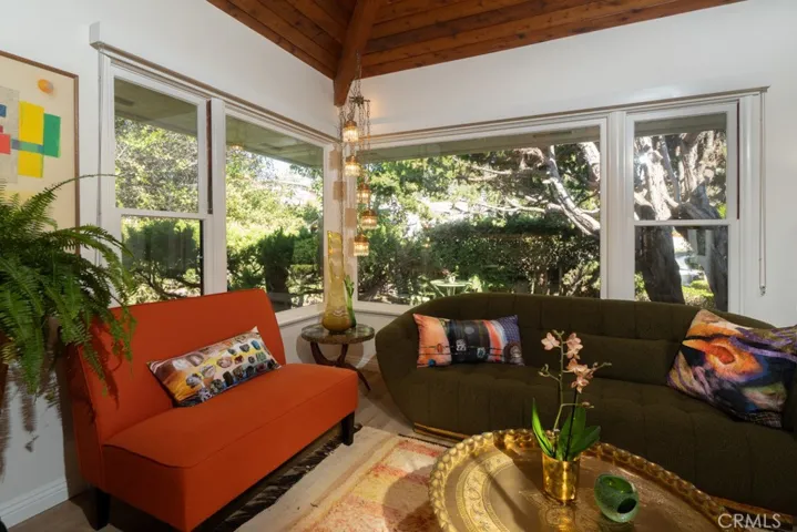605 Catalina, Laguna Beach, California 92651