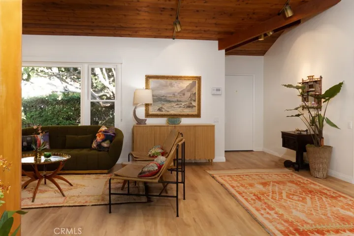 605 Catalina, Laguna Beach, California 92651