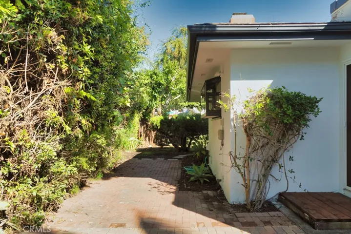 605 Catalina, Laguna Beach, California 92651
