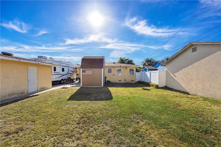 8809 Dalen Street, Downey, California 90242