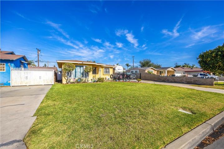 8809 Dalen Street, Downey, California 90242