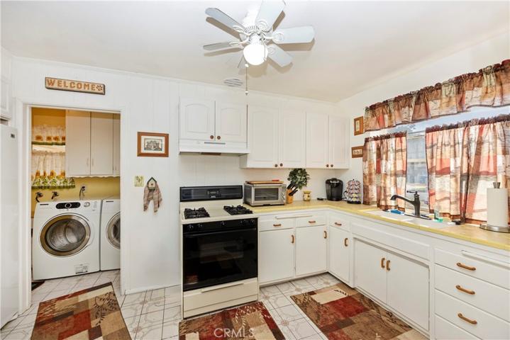 8809 Dalen Street, Downey, California 90242