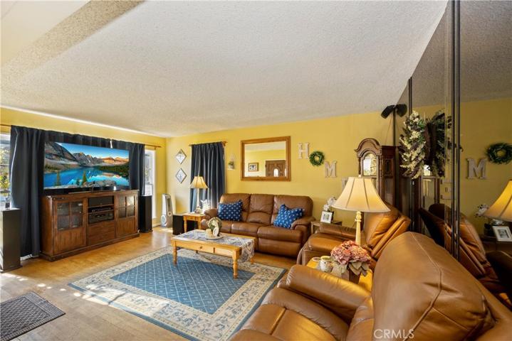 8809 Dalen Street, Downey, California 90242