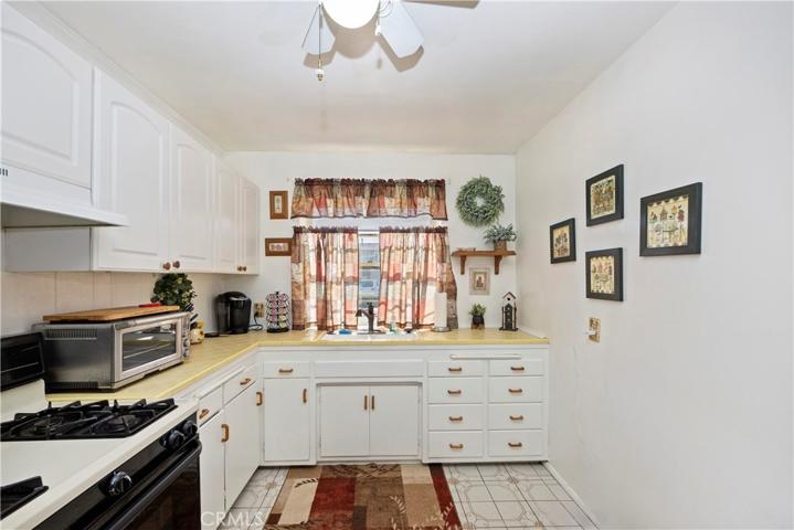 8809 Dalen Street, Downey, California 90242