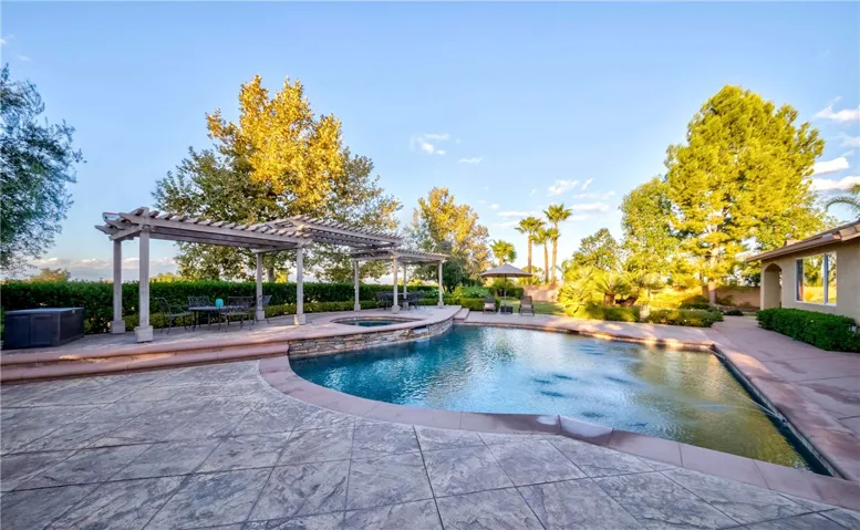 3928 Shady Ridge Drive, Corona, California 92881