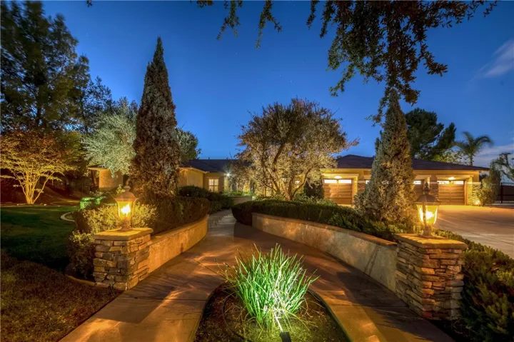 3928 Shady Ridge Drive, Corona, California 92881