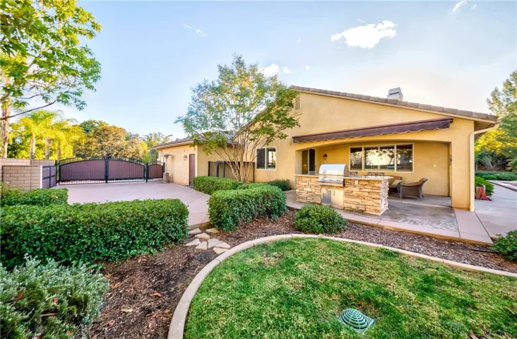 3928 Shady Ridge Drive, Corona, California 92881