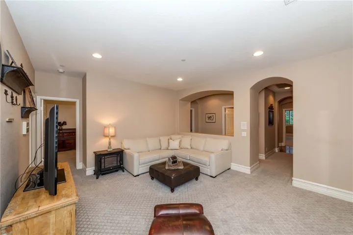 3928 Shady Ridge Drive, Corona, California 92881